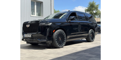 Cadillac Escalade R24: кованые диски WS-CA3C и клонирование TPMS 13538761